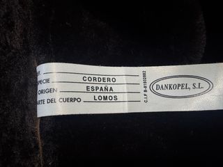 Abrigo de piel marrón