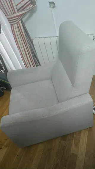 Sofá reclinable beige tela