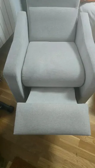 Sofá reclinable beige tela