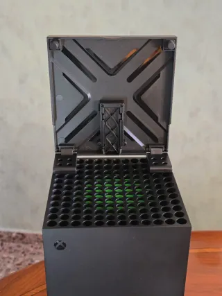Xbox Series X + Mando Edición Especial