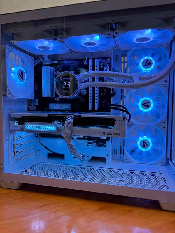 PepiPC GAMING – i5 12400F 32GB 1TB RX 9060XT 16GB