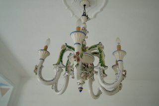 Lampadario Capodimonte in porcellana