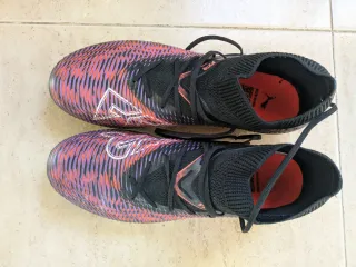 Botas de fútbol Puma Future 8 Pr más otro par