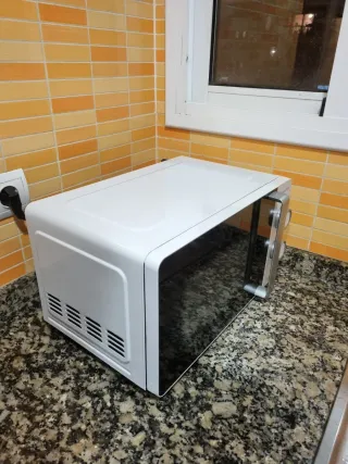 Microondas blanco ProClean 20000