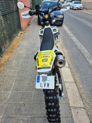 Husqvarna FE350 Rockstar Edition 2022