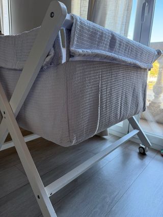 Cuna plegable madera con ruedas