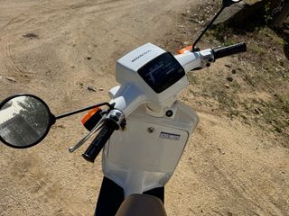 Honda Scoopy SH75 Scooter Automática