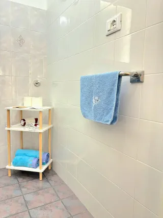 Soluzione a due passi dalla SPIAGGIA di sabbia