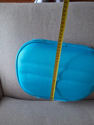 Neceser de viaje rígido pero ligero