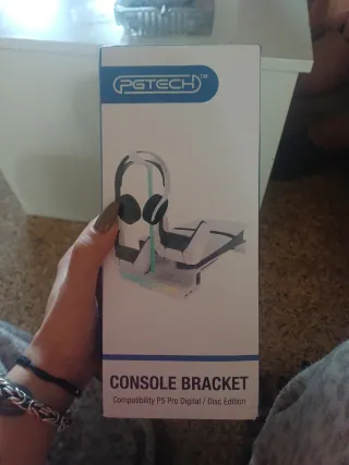 Soporte PS5 Slim/Pro Carga Mandos y Cascos