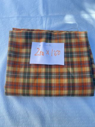 Retal de tela a cuadros