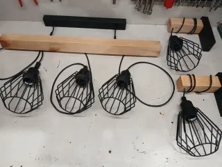 Juego 2 Lámparas con 3 bombillas y 2 faroles