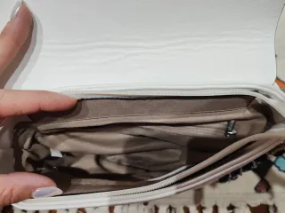 Borsa tracolla bianca con foulard