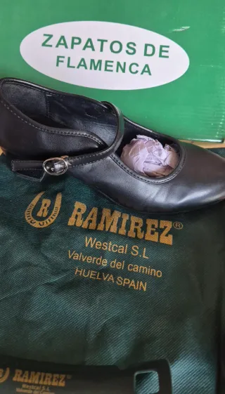 Zapatos Flamenca Ramirez Negros