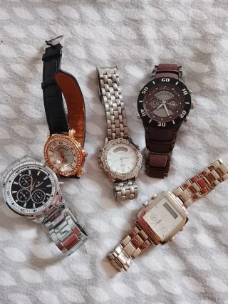Lote de 5 Relojes