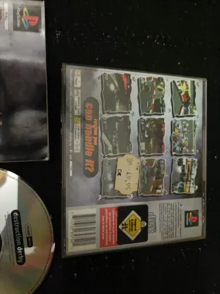 Destruction Derby Platinum PS1