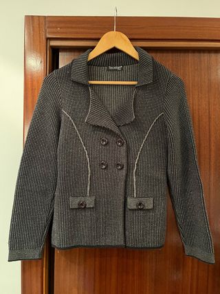 Americana Tecelan Negra y Gris