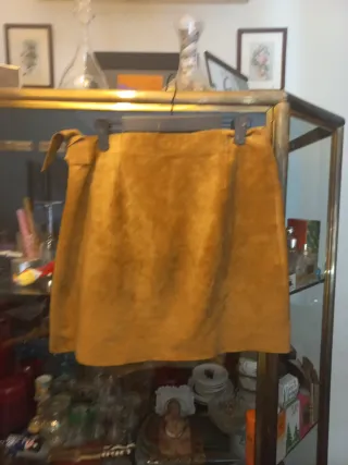 Falda ante caramelo años 90