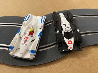 Coche Scalextric Audi y Peugeot