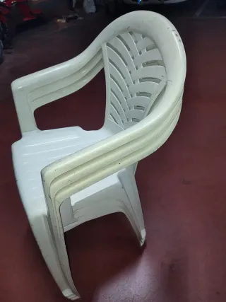 3 Sillas de jardín