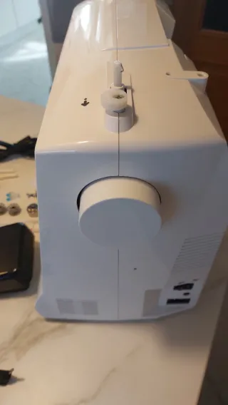 Máquina de coser Singer Brilliance 6180 como nueva