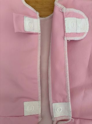 Babero impermeable Baby Born rosa