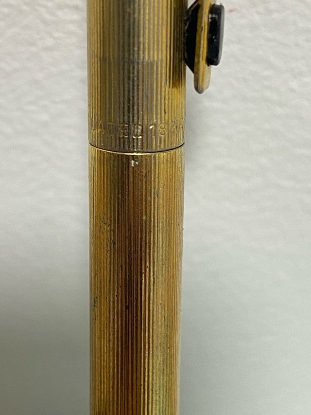 Bolígrafo Gold 18k Clásico Dorado en Estuche cross