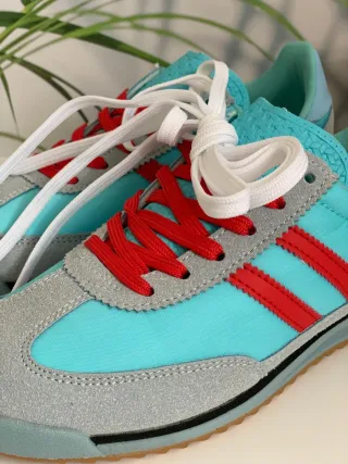 Zapatillas mujer . Número 36