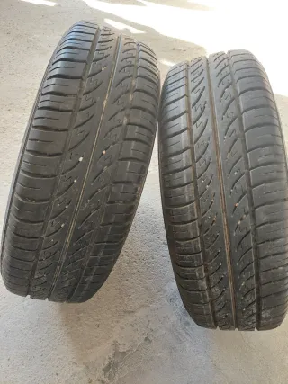 Pareja Neumáticos 195/70 R14 95T con Llanta