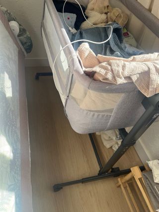 Cuna colecho kinderkraft con colchon antiasfixia