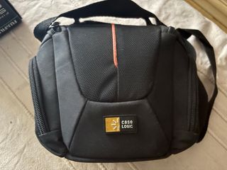 Cámara Fujifilm FinePix S4000 + Caja y Funda