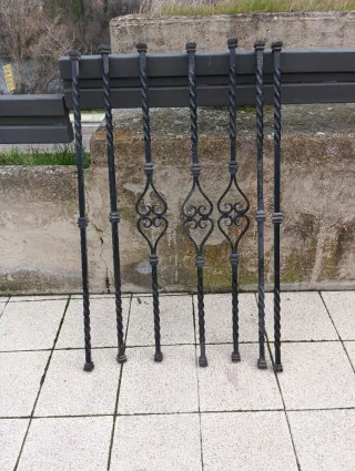 Balaustres de hierro forjado (7 unidades)