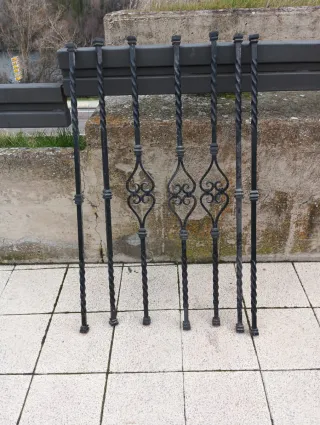 Balaustres de hierro forjado (7 unidades)