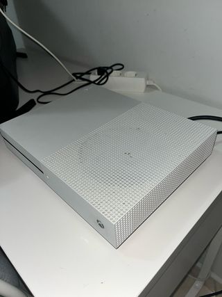 Xbox One S Blanca