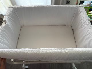 Minicuna colecho con textiles