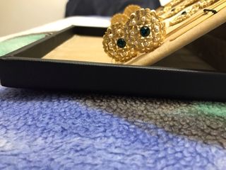 Aderezo Valenciana Oro y piedra verde esmeralda