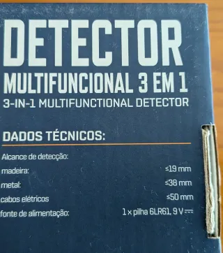 Detetor de tubos, cabos e madeira