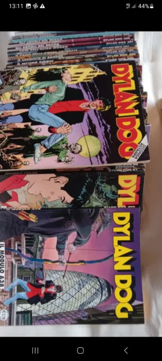 Dylan Dog vari