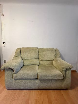 Sofá retro de 2 plazas verde