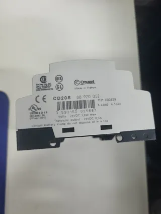 Crouzet Millenium 3 CD20 Programador Lógico