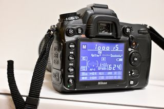 Nikon D7000 + Tamron 17-50mm f/2.8 SP II VC