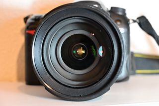 Nikon D7000 + Tamron 17-50mm f/2.8 SP II VC