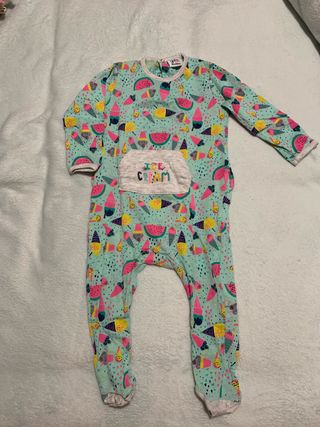 Pijama bebé estampado helados y sandías