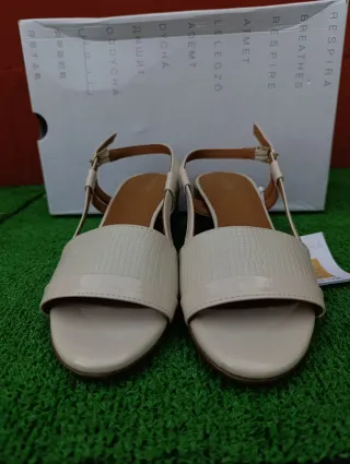 Sandalias Geox Beige T.36 Nuevas