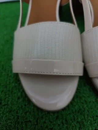 Sandalias Geox Beige T.36 Nuevas