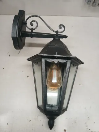 4 Faroles de metal y cristal