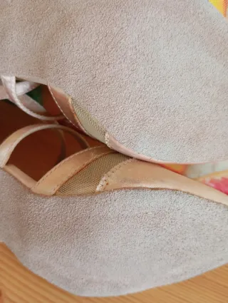 Zapatos de tacón Capezio dorados/rosados 37