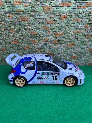 Peugeot 206 WRC – Escala 1:18 – Solido