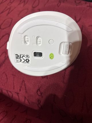 Ratón Delux blanco con cable nuevo