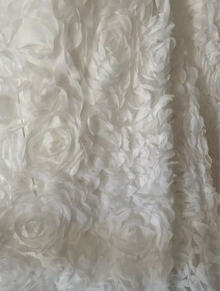 Vestido de Novia Miler Rosa Clará pétalos